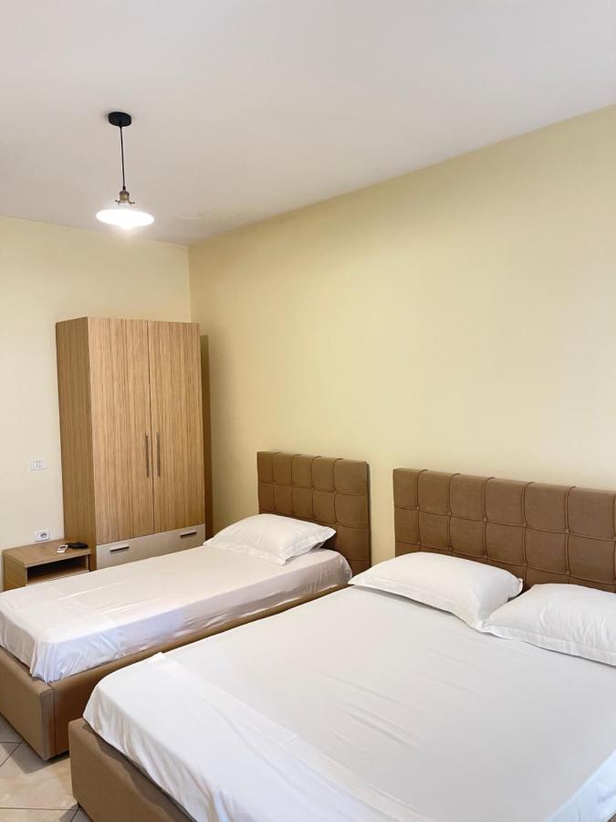 Noi Sea View Studio Vlorë Esterno foto